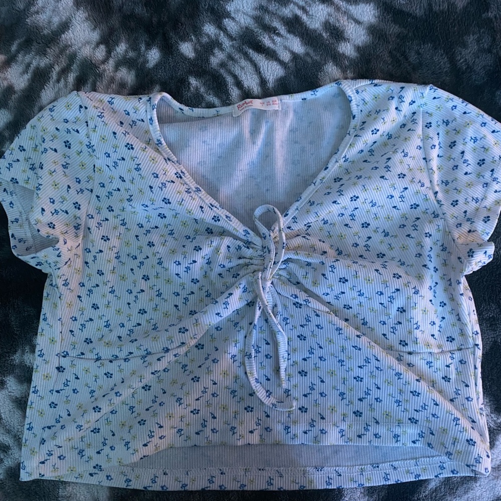 Romwe Floral Croptop